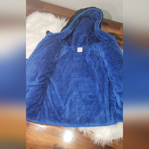Puffer Hoodie Jacket - Picture 2 of 3